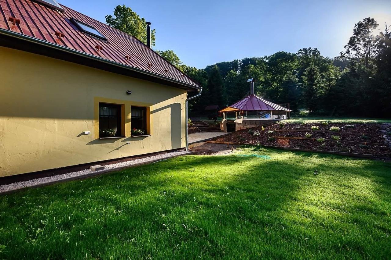 Chalupa Krenov 62 Bernsdorf Exterior foto